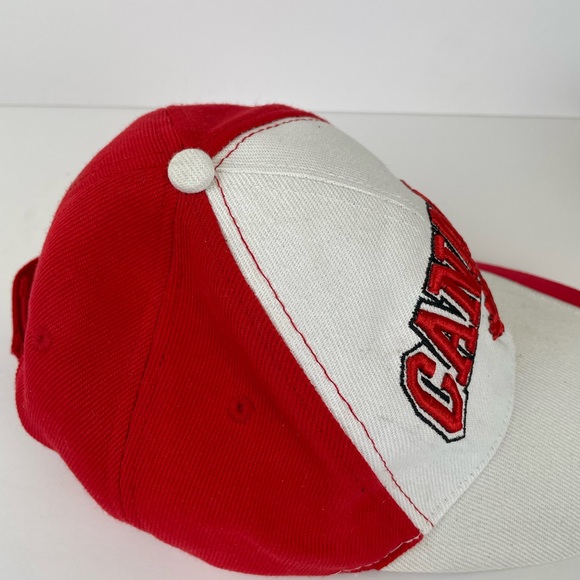 Canada Red and white Baseball Cap - Picture 5 of 6